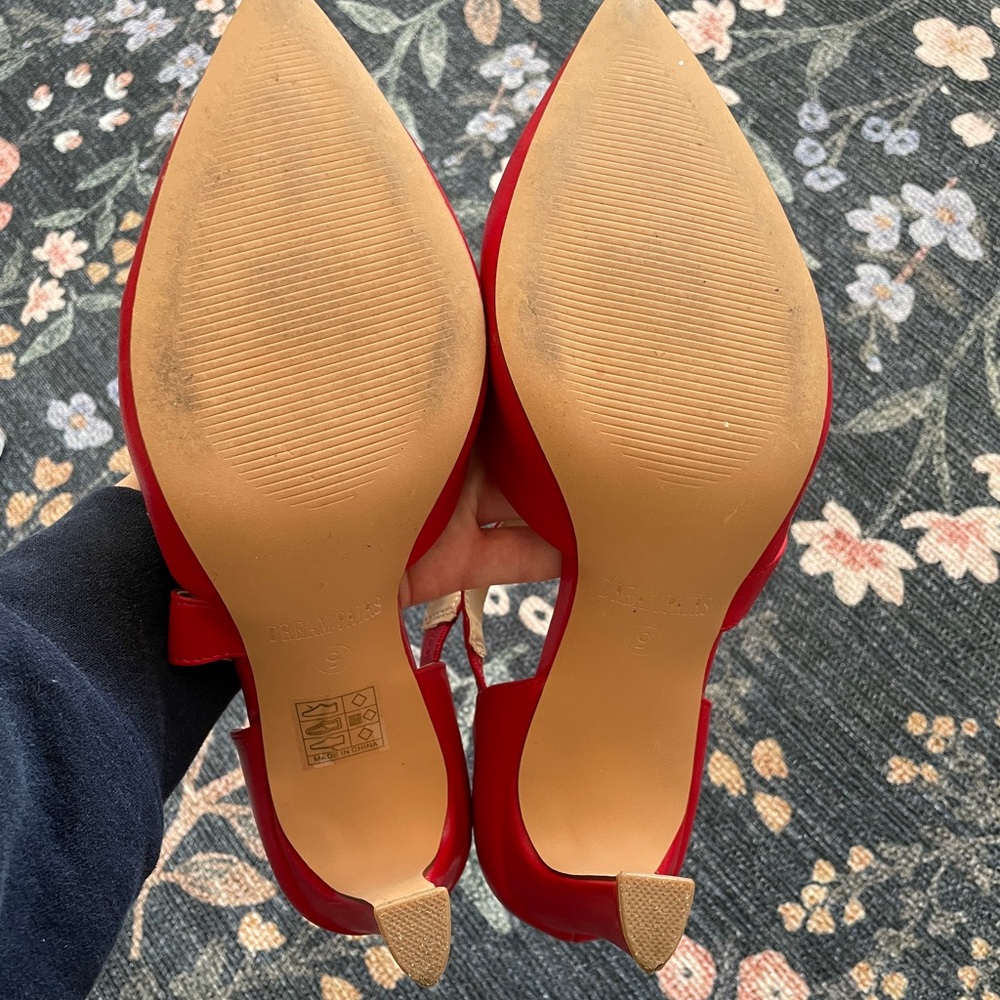 Dream Pairs red pumps 9 - Picture 5 of 9
